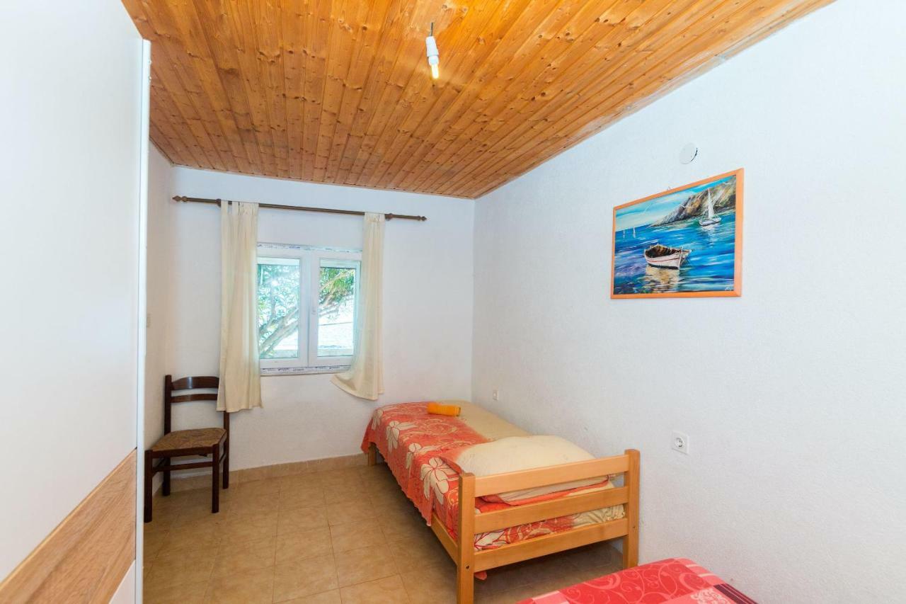 Apartments Robinzon Petar Gdinj Экстерьер фото